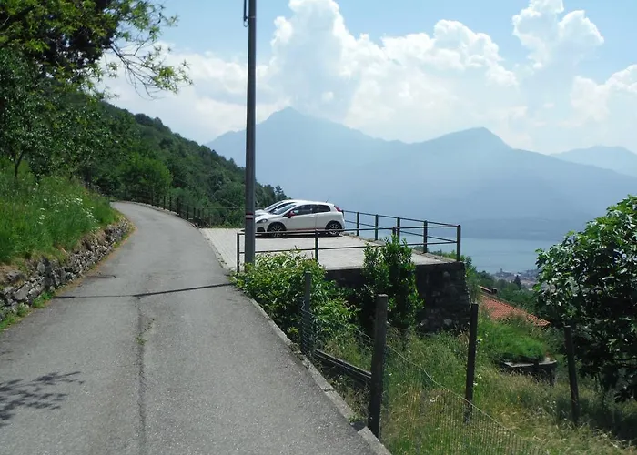 Panoramic Gravedona