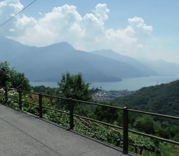 Panoramic Appartement Gravedona